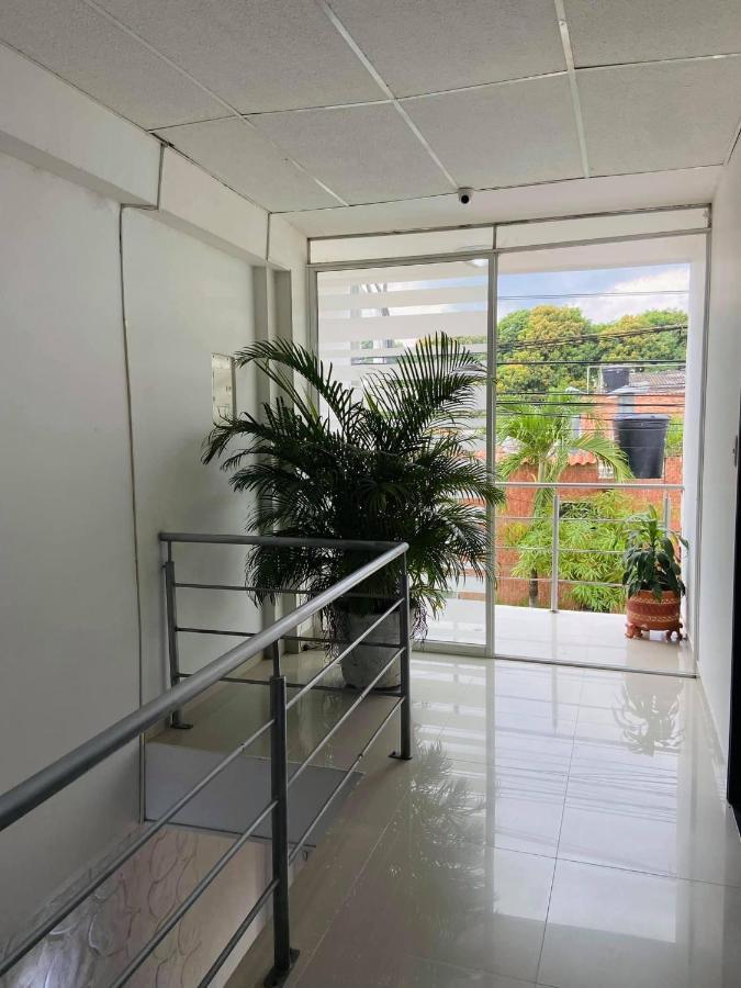 אגוואצ'יקה Hotel Light Plaza מראה חיצוני תמונה