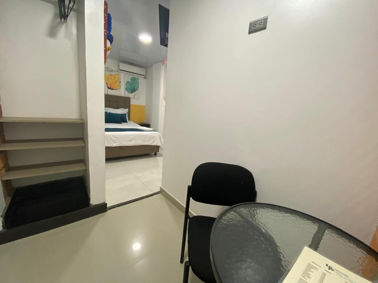 אגוואצ'יקה Hotel Light Plaza מראה חיצוני תמונה