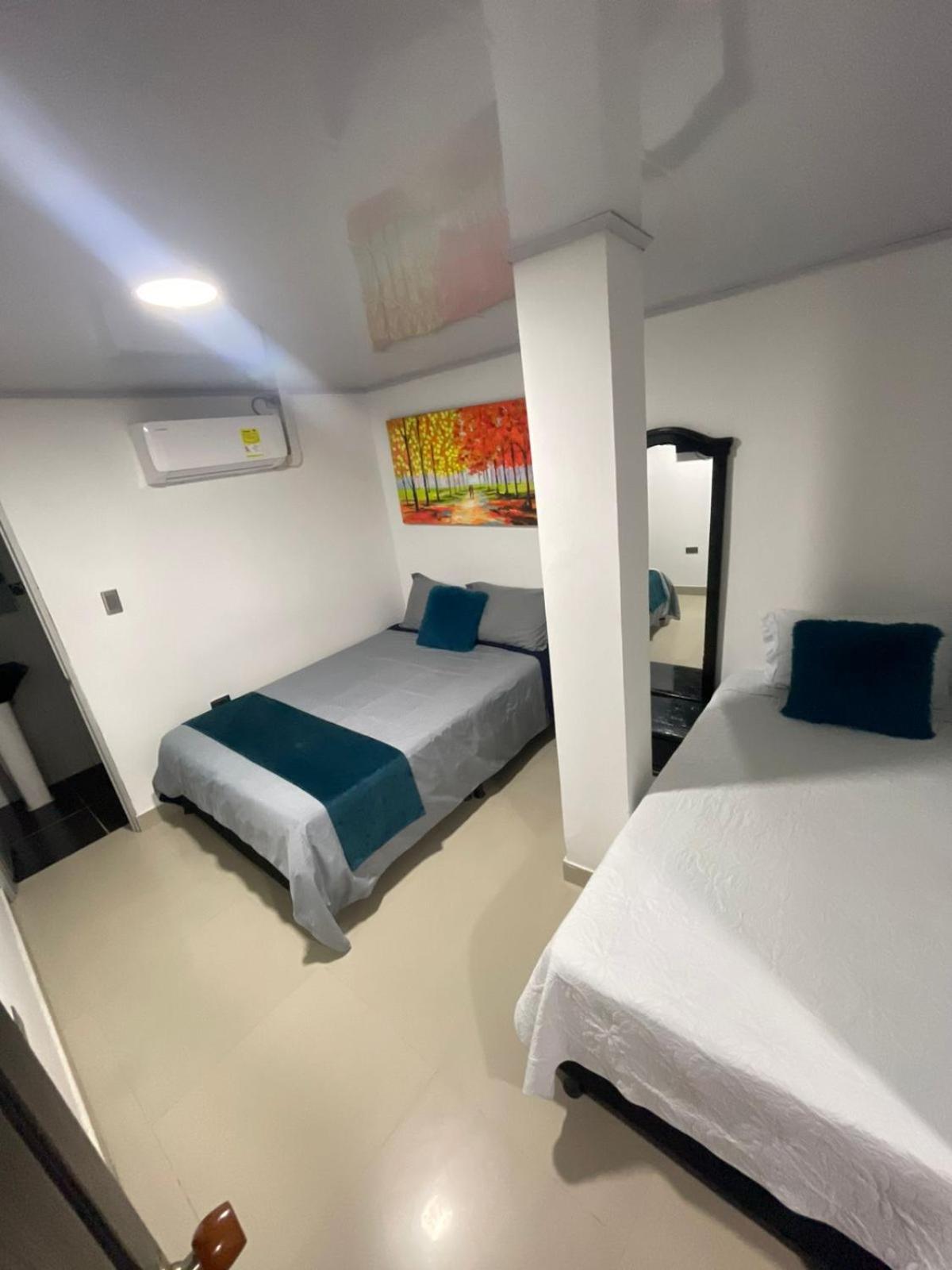 אגוואצ'יקה Hotel Light Plaza מראה חיצוני תמונה